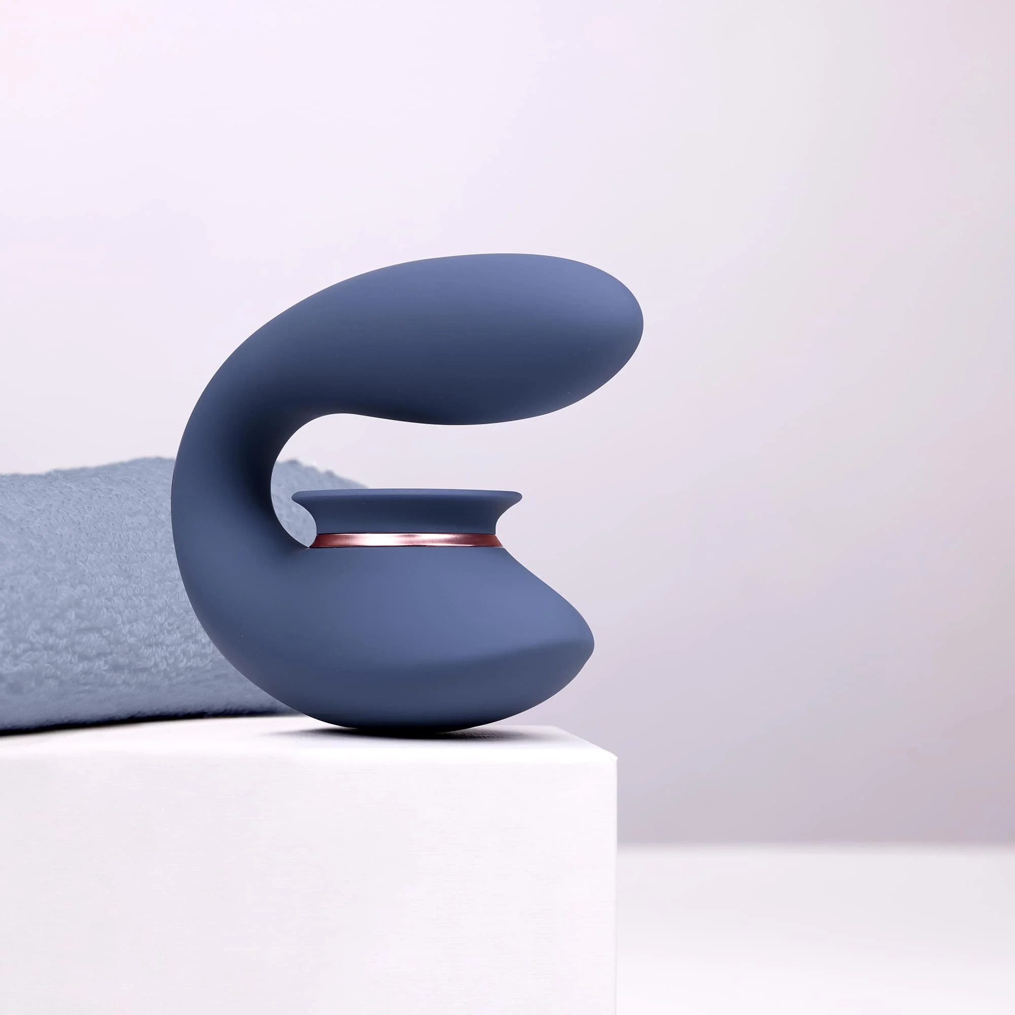 Klitorisstimulator mit Saugfunktion – Tester (Name) Innovation by Shots – Bild 9