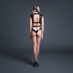 Savage XXX Bodysuit in Vinyloptik – Bild 5