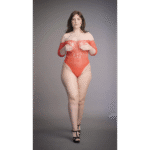 Spitzenbody mit Strasssteinen und Carmenausschnitt für glamouröse Kurven – Presents – Bild 6