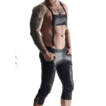 Fetish Outfit in Wetlook mit Metalldetails für ihn – Regnes Fetish Planet – Bild 3