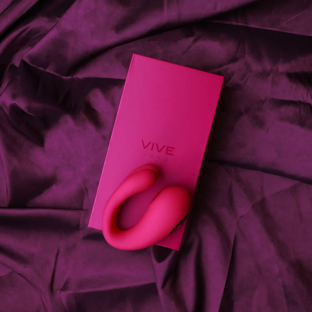 Duo Vibrator mit pulsierender Klitoralfunktion, Tester VIVE by Shots – Bild 4