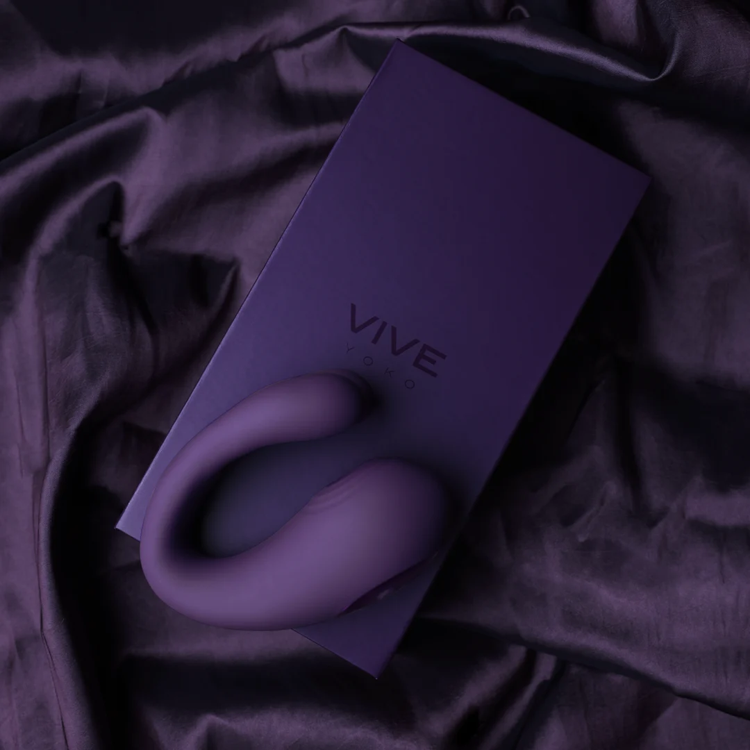 Duo Vibrator mit pulsierender Klitoralfunktion, Tester VIVE by Shots – Bild 11